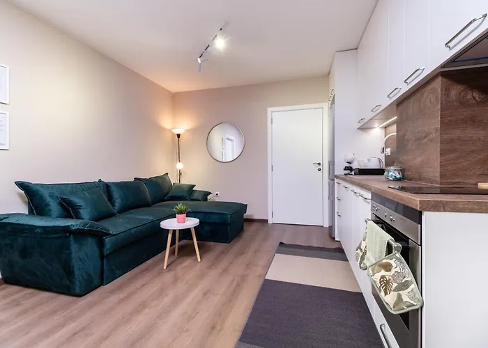 Bunardjik Hill 1-bed