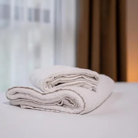 Bunardjik Hill 1-bed 아파트