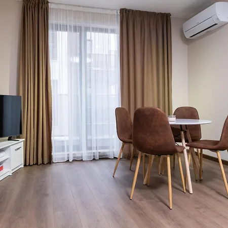 Bunardjik Hill 1-bed 아파트