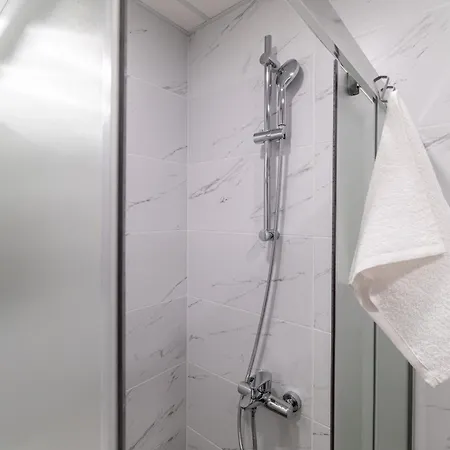 아파트 Bunardjik Hill 1-bed *