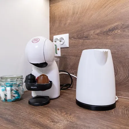 Bunardjik Hill 1-bed 플로브디프