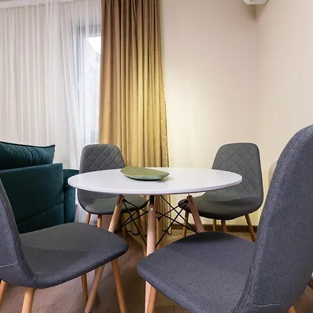 Bunardjik Hill 1-bed Apartment
